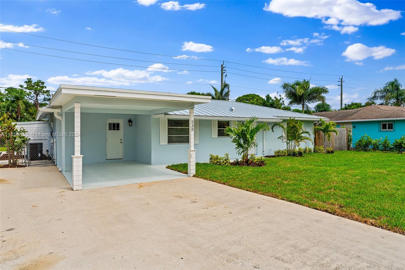 Property for Sale at 538 N Dover Rd Rd, Tequesta, Martin County, Florida - Bedrooms: 3 
Bathrooms: 3  - $839,000