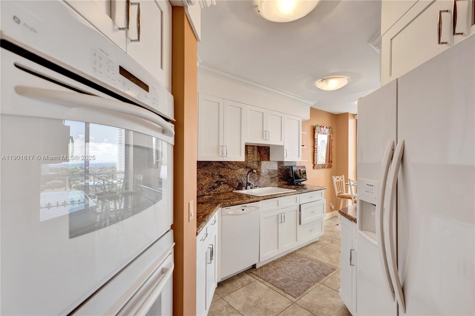 PORTSVIEW @ THE WATERWAYS - Residential