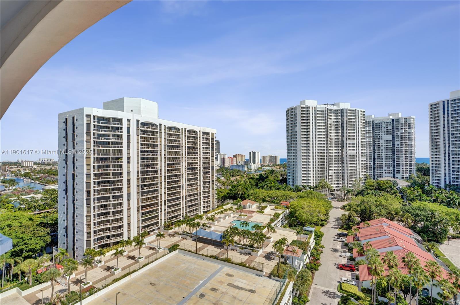 PORTSVIEW @ THE WATERWAYS - Residential