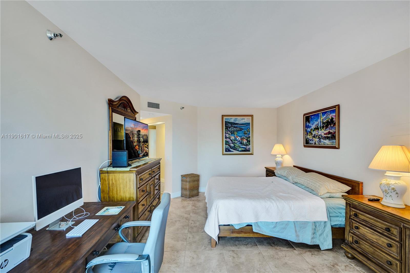 PORTSVIEW @ THE WATERWAYS - Residential