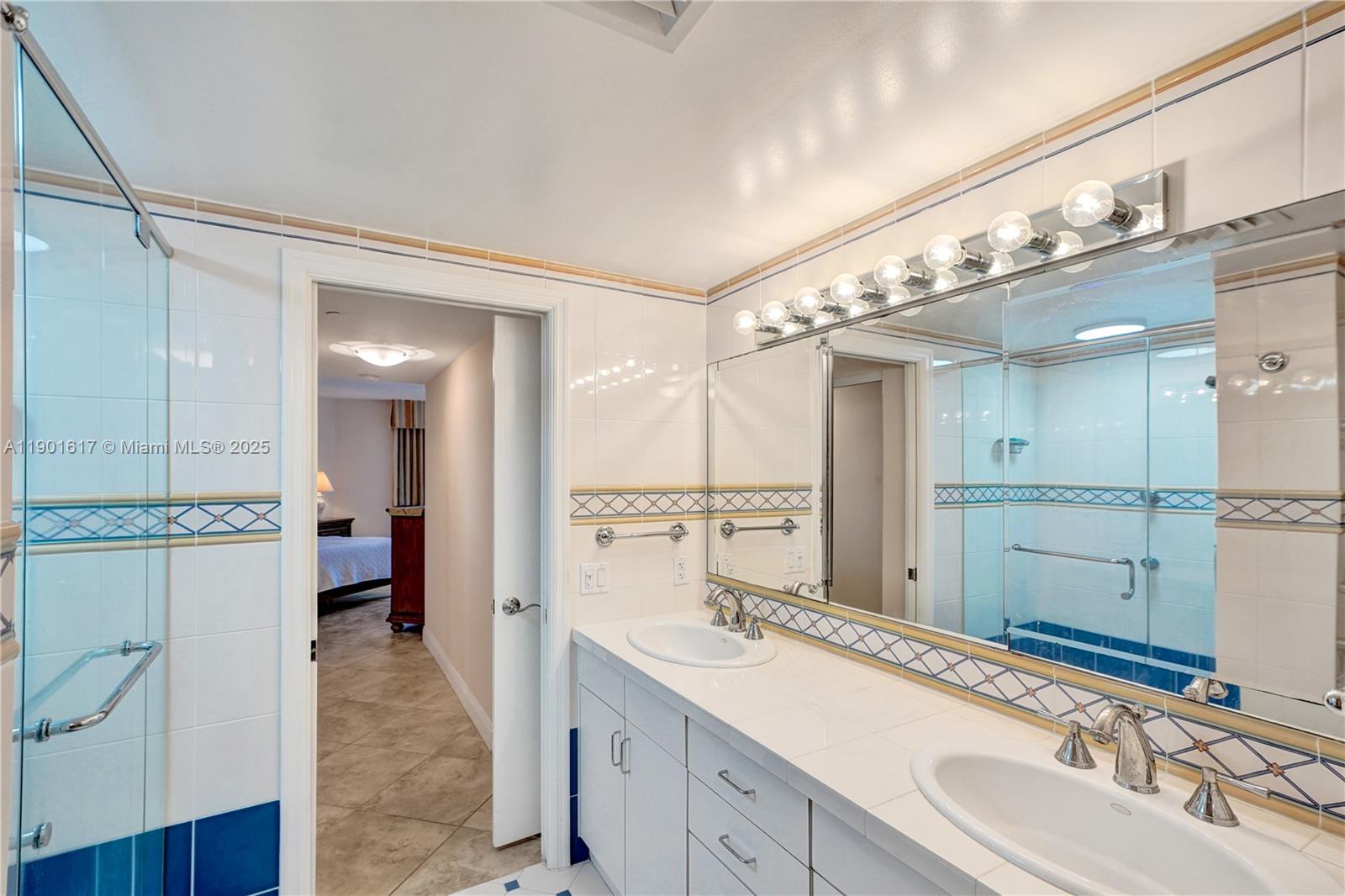 PORTSVIEW @ THE WATERWAYS - Residential