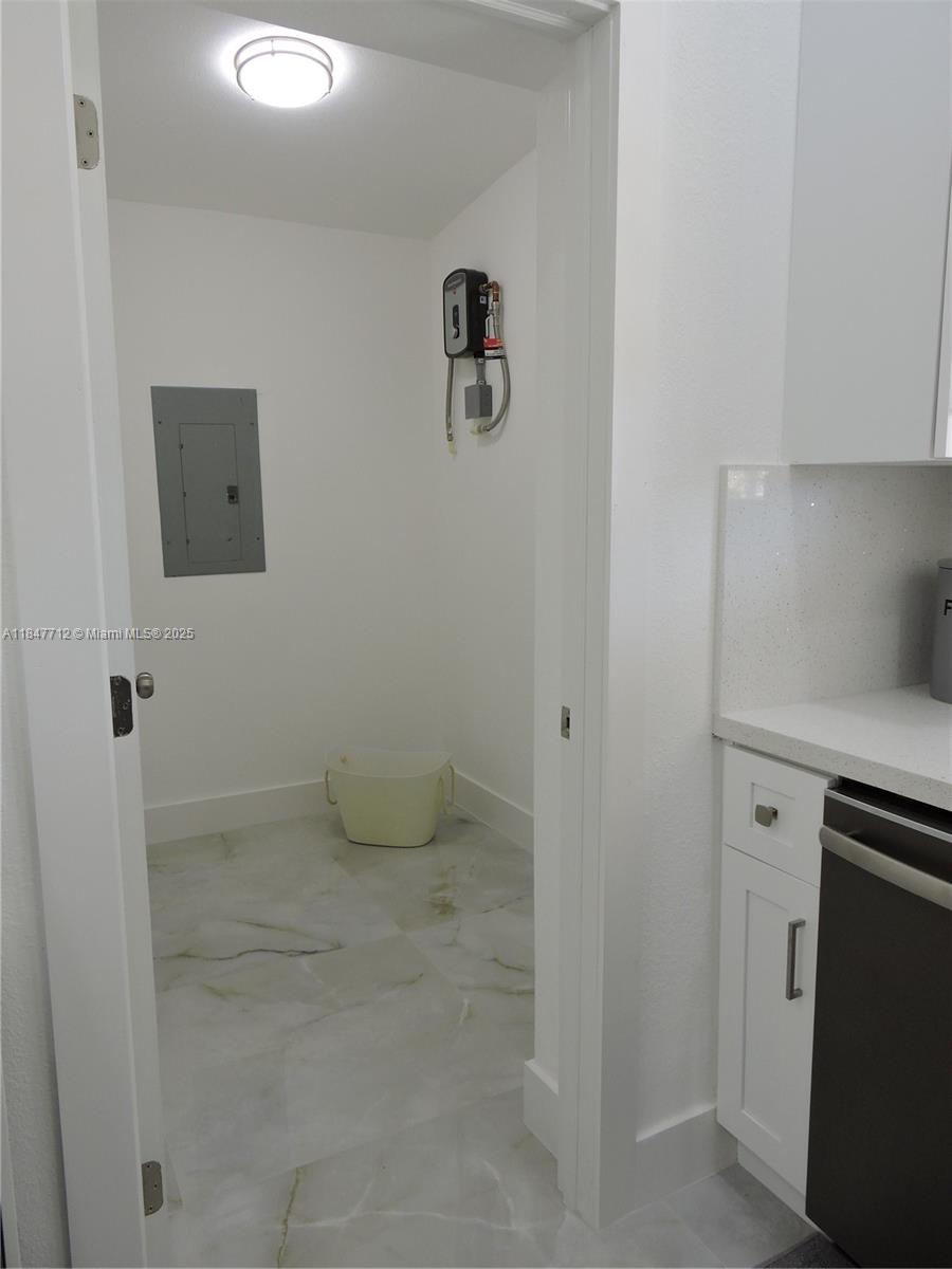 FLEETWOOD GARDENS SEC 1 - Residential