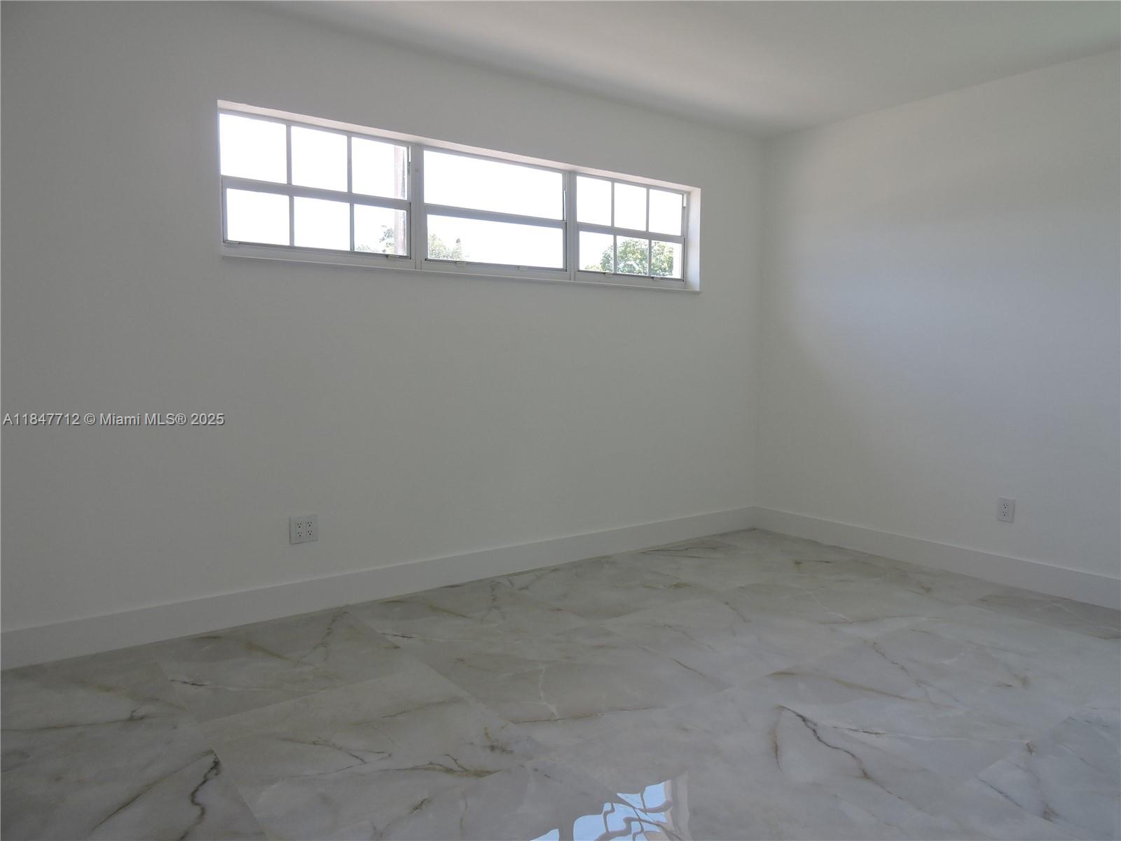 FLEETWOOD GARDENS SEC 1 - Residential