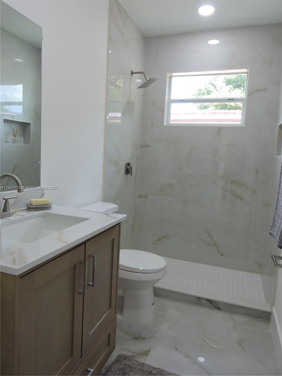 FLEETWOOD GARDENS SEC 1 - Residential