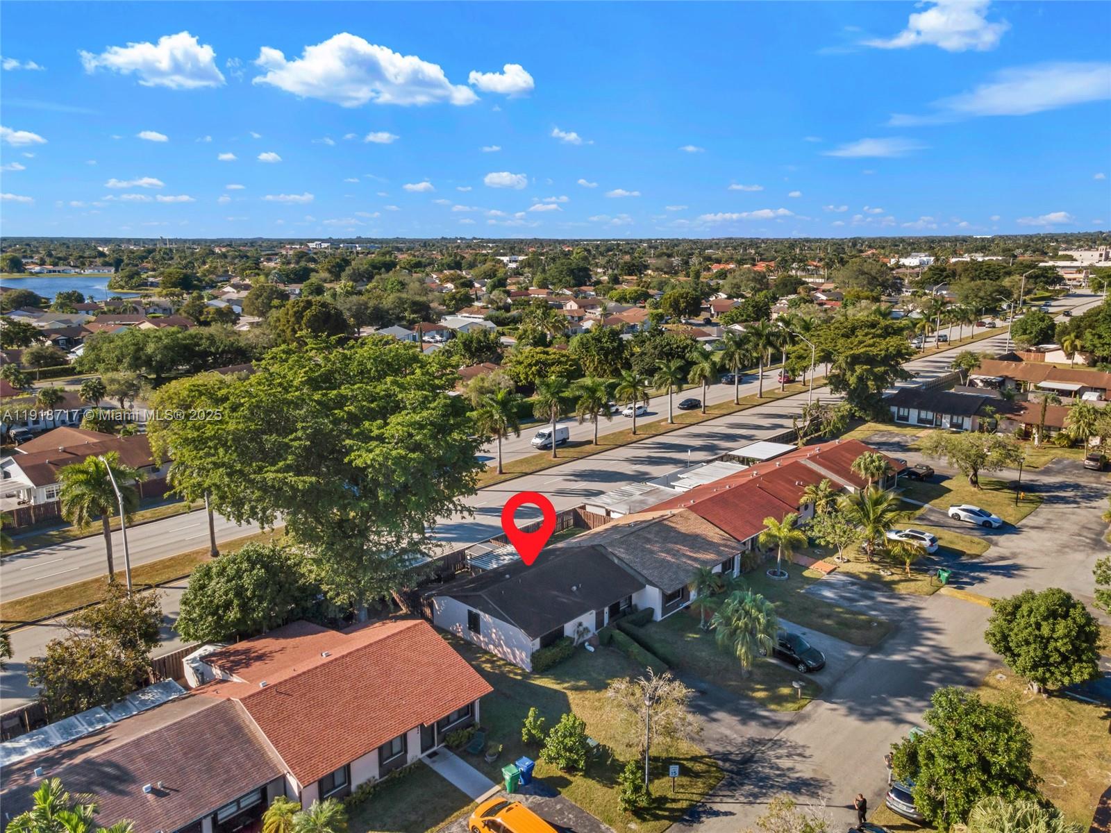 SAN SEBASTIAN TWNHSES - Residential Lease