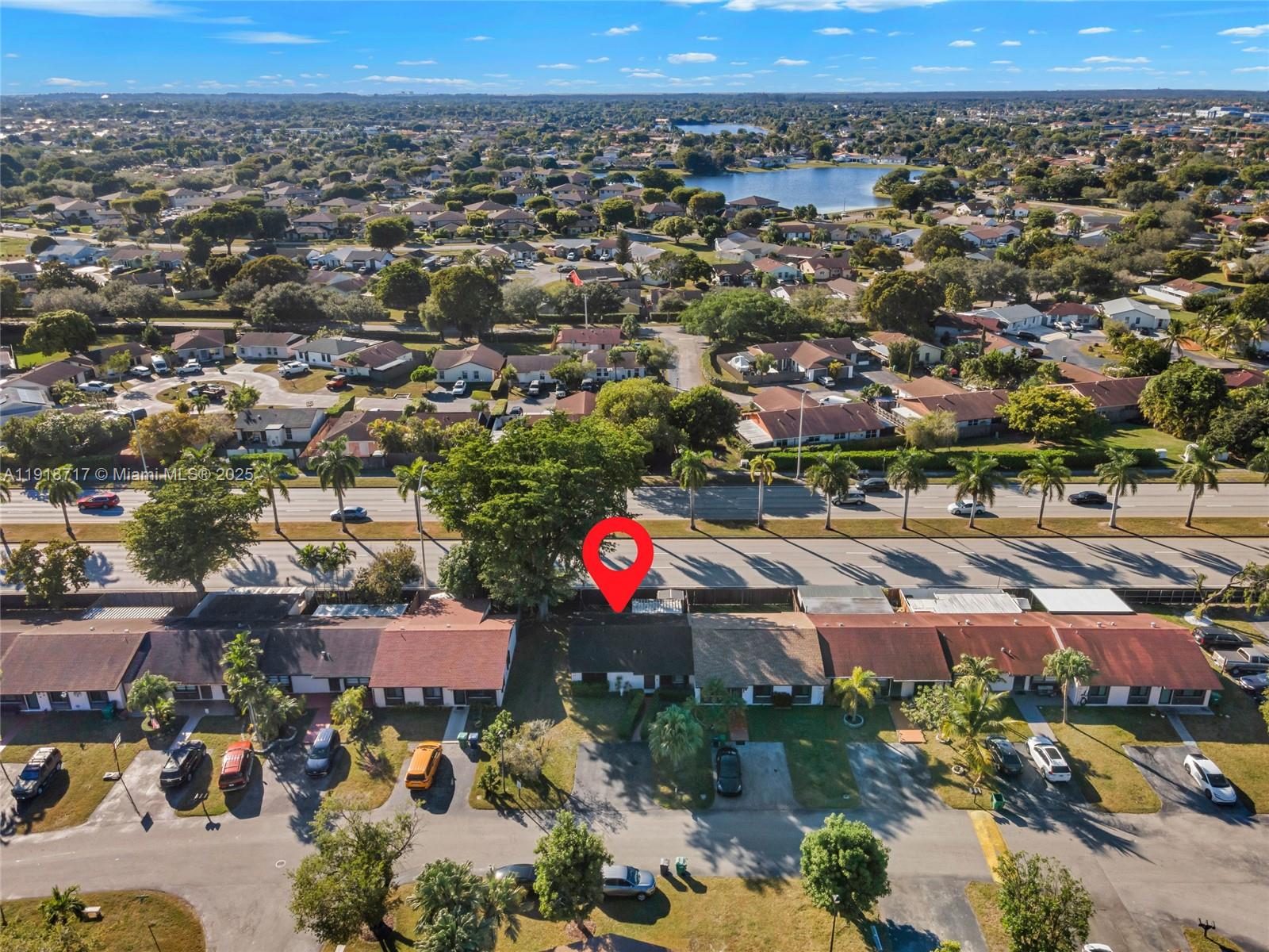 SAN SEBASTIAN TWNHSES - Residential Lease