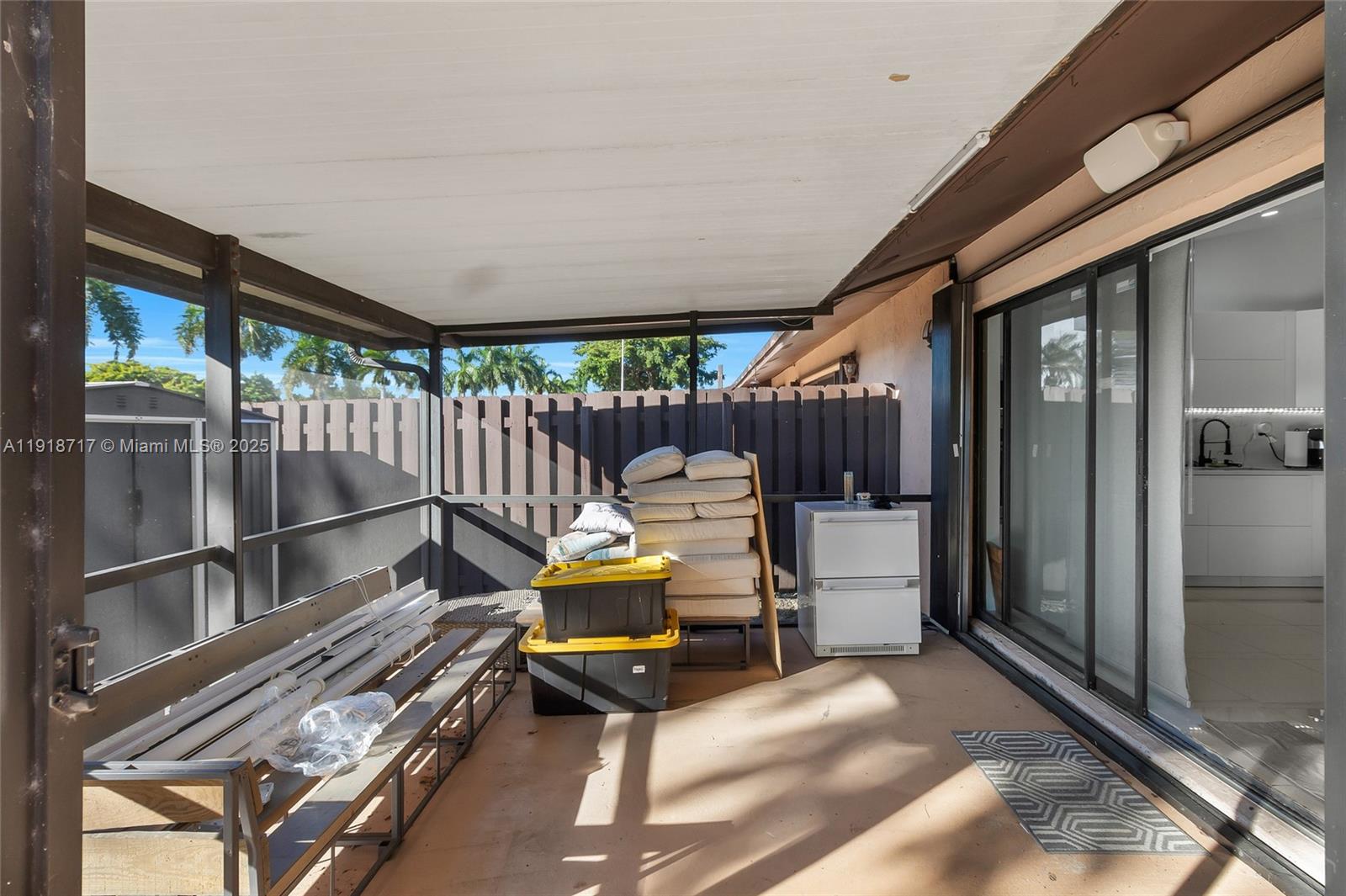 SAN SEBASTIAN TWNHSES - Residential Lease