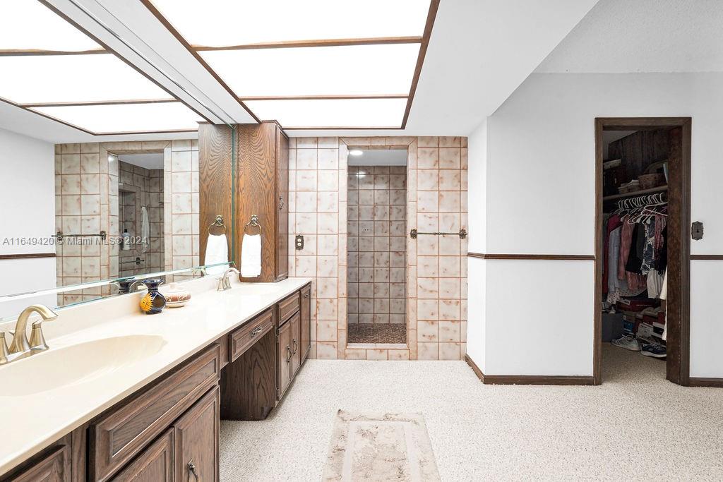 OLD CUTLER GROVE - Residential