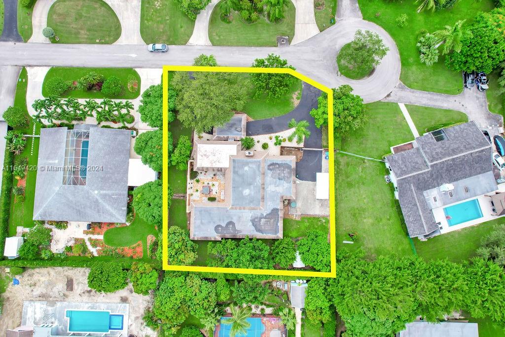 OLD CUTLER GROVE - Residential