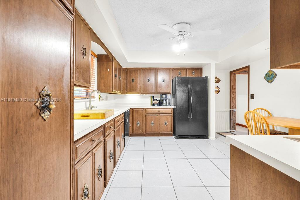 OLD CUTLER GROVE - Residential