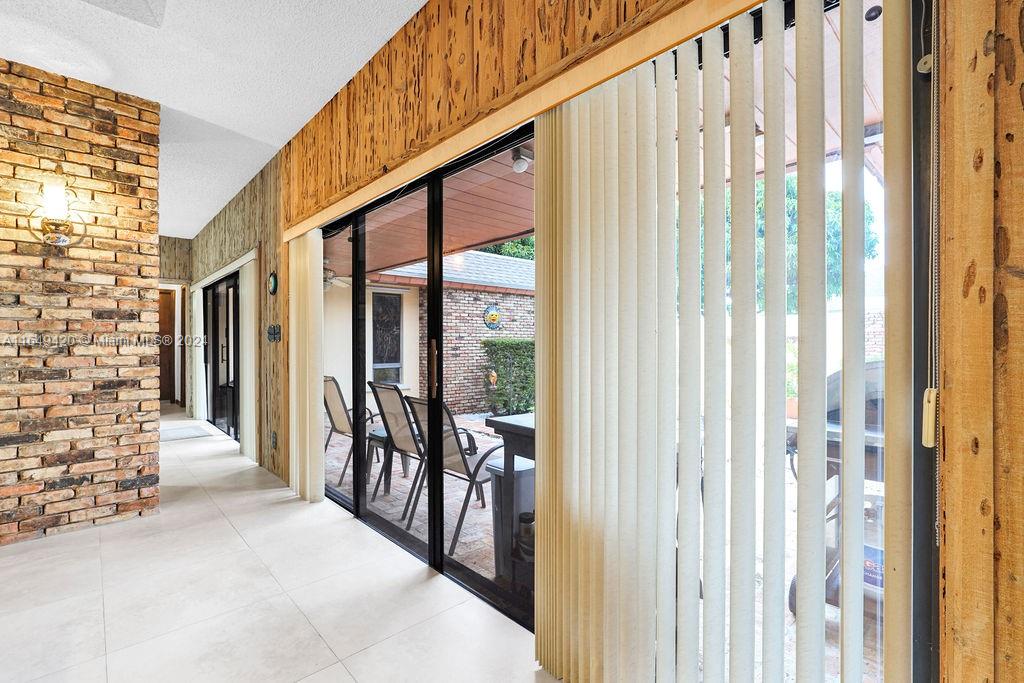 OLD CUTLER GROVE - Residential