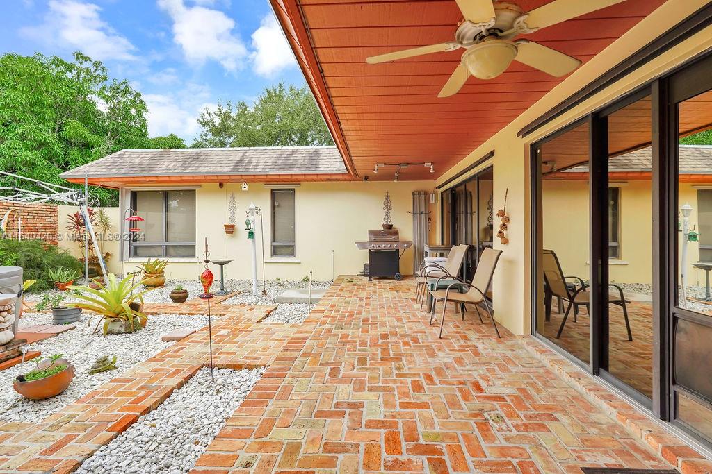 OLD CUTLER GROVE - Residential