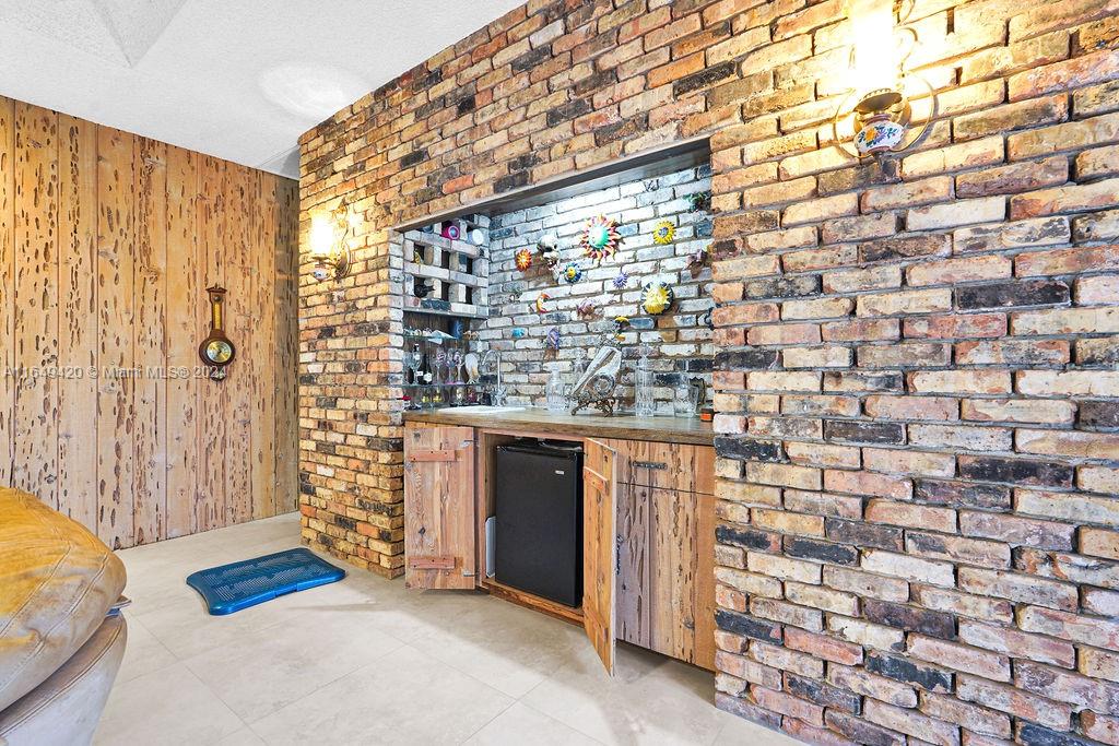 OLD CUTLER GROVE - Residential