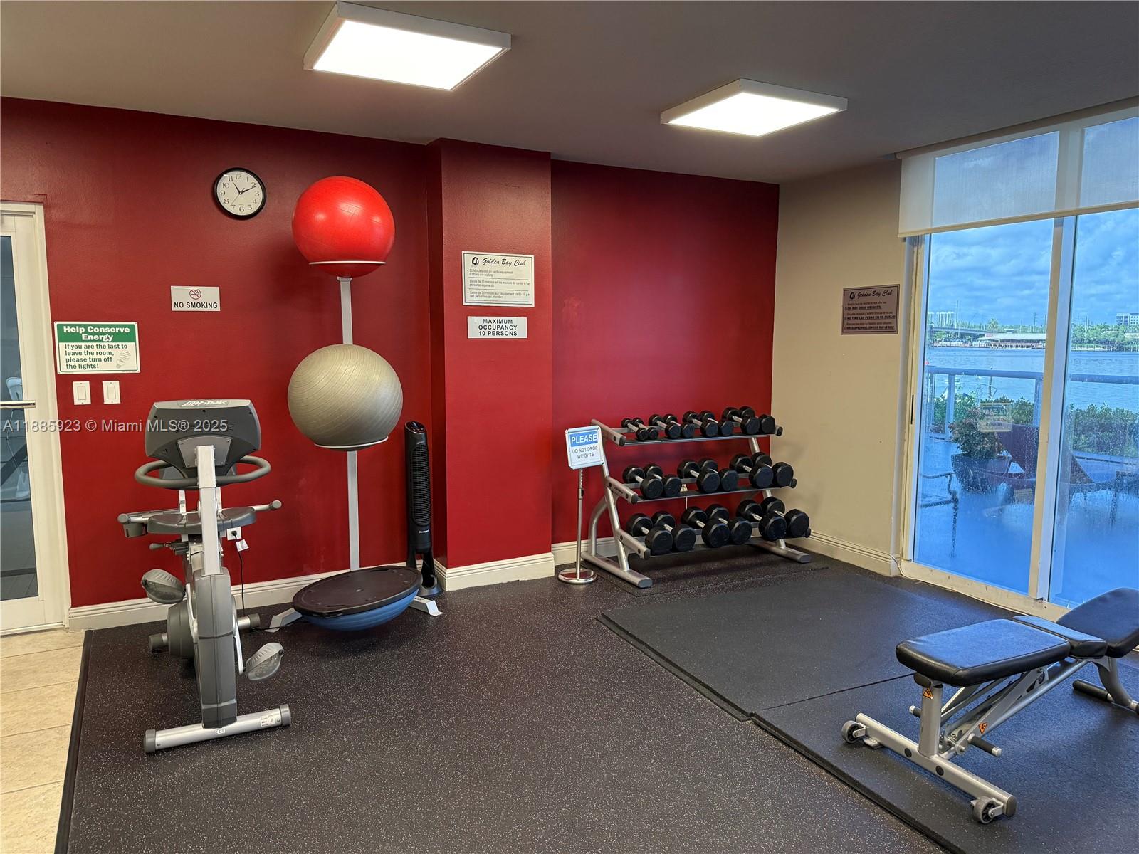 GOLDEN BAY CLUB CONDO - Residential Lease