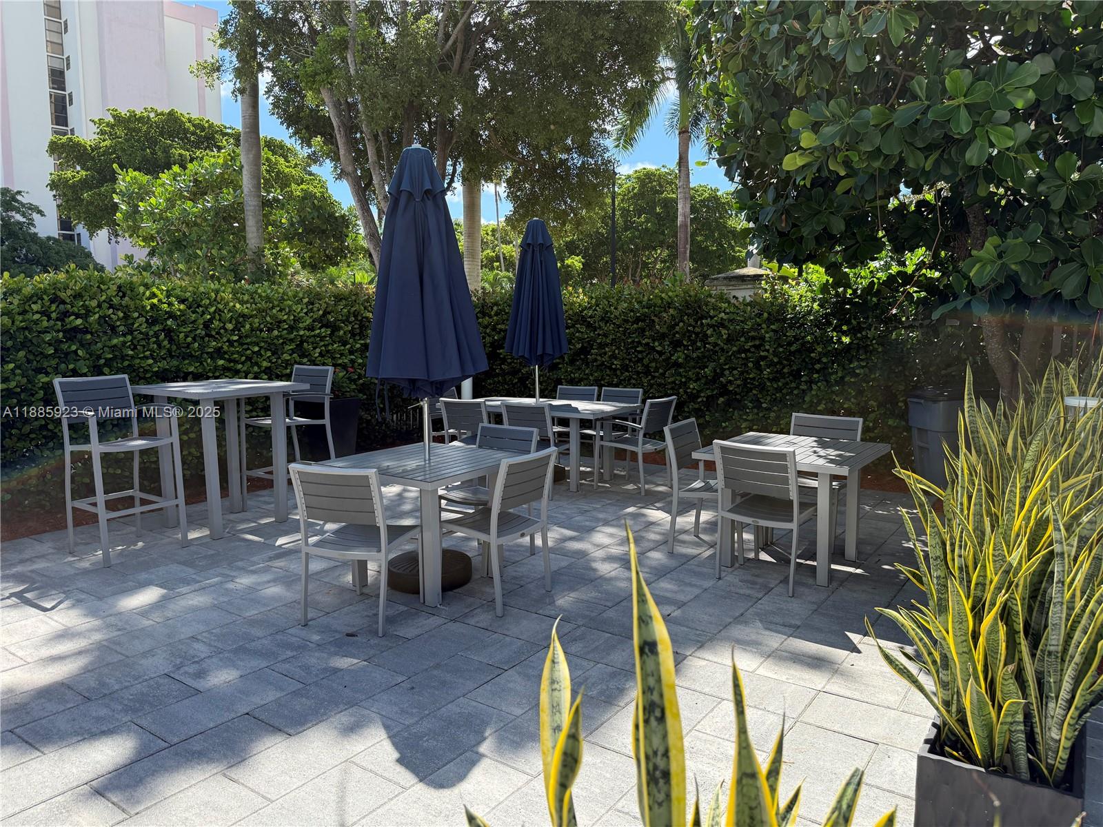 GOLDEN BAY CLUB CONDO - Residential Lease