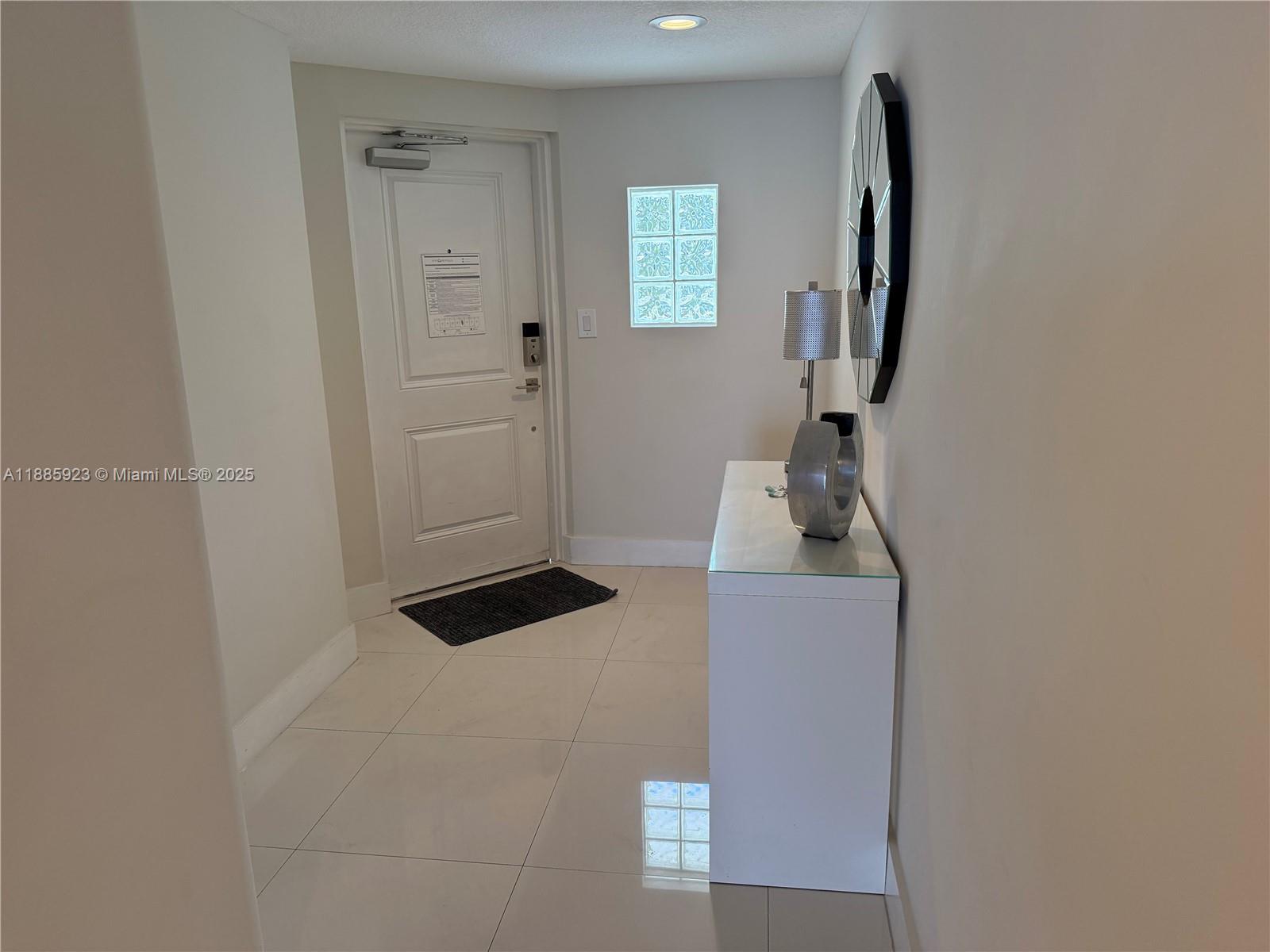 GOLDEN BAY CLUB CONDO - Residential Lease