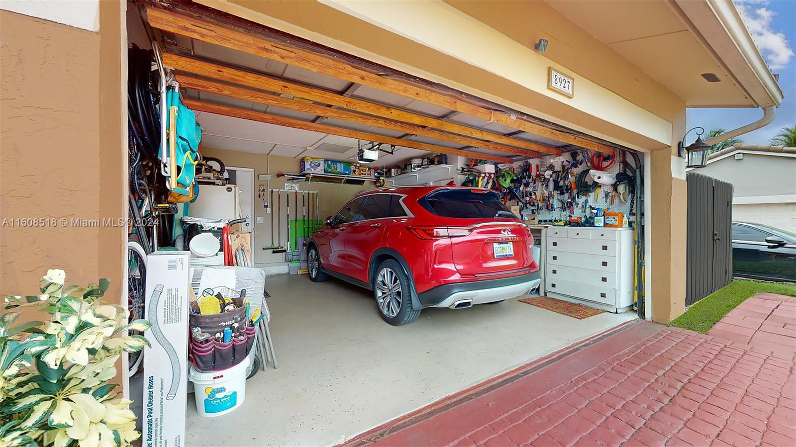 HAMMOCKS SEC 3 - Residential Lease