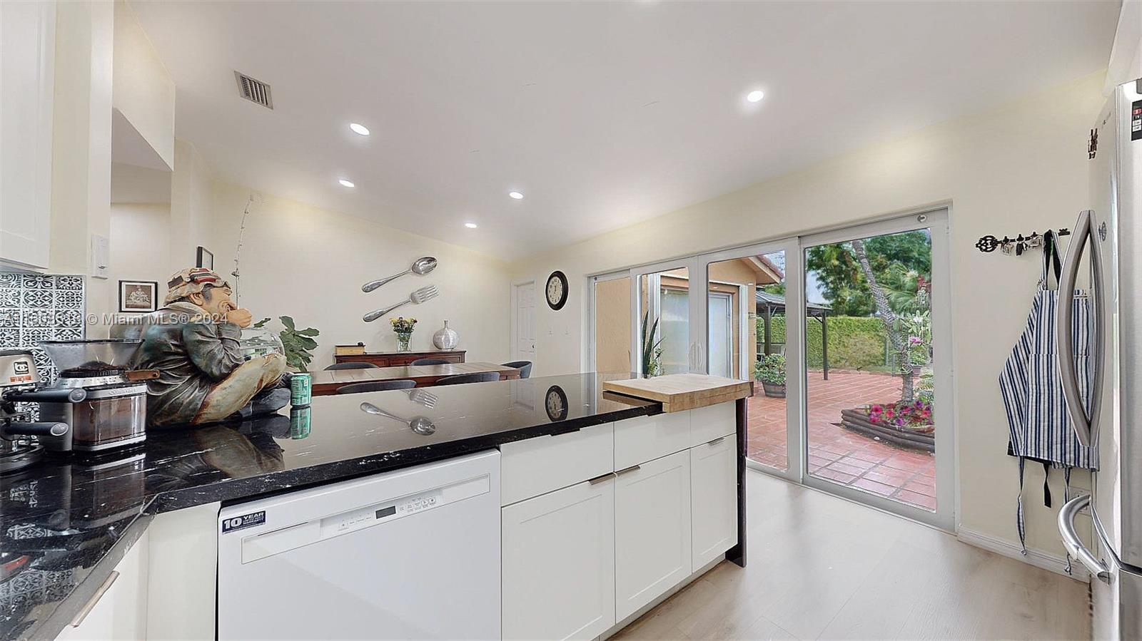 HAMMOCKS SEC 3 - Residential Lease