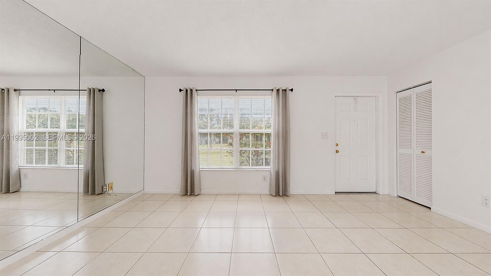 FAIRWAY ESTS SEC FIVE - Residential