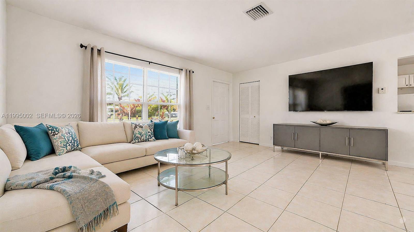 FAIRWAY ESTS SEC FIVE - Residential