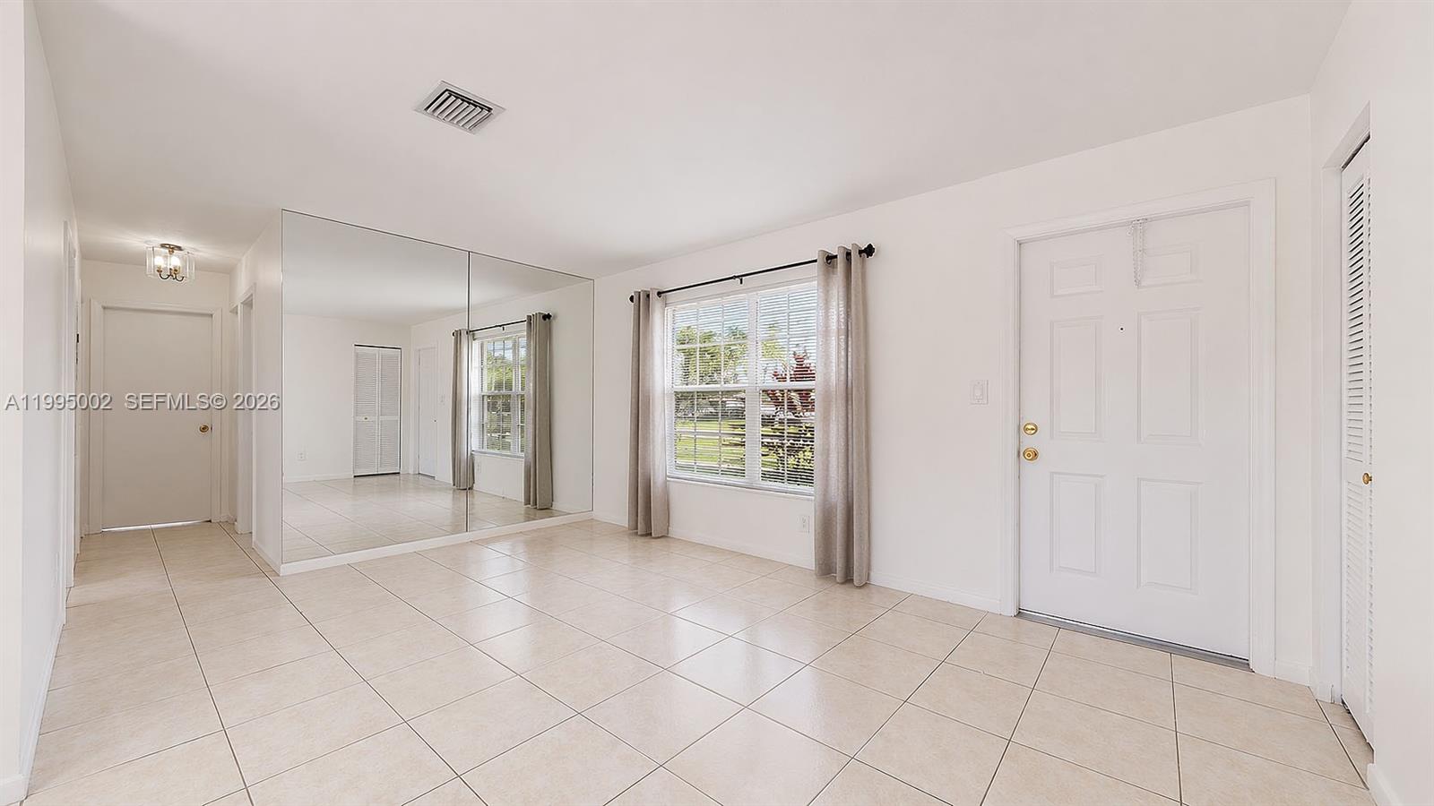 FAIRWAY ESTS SEC FIVE - Residential