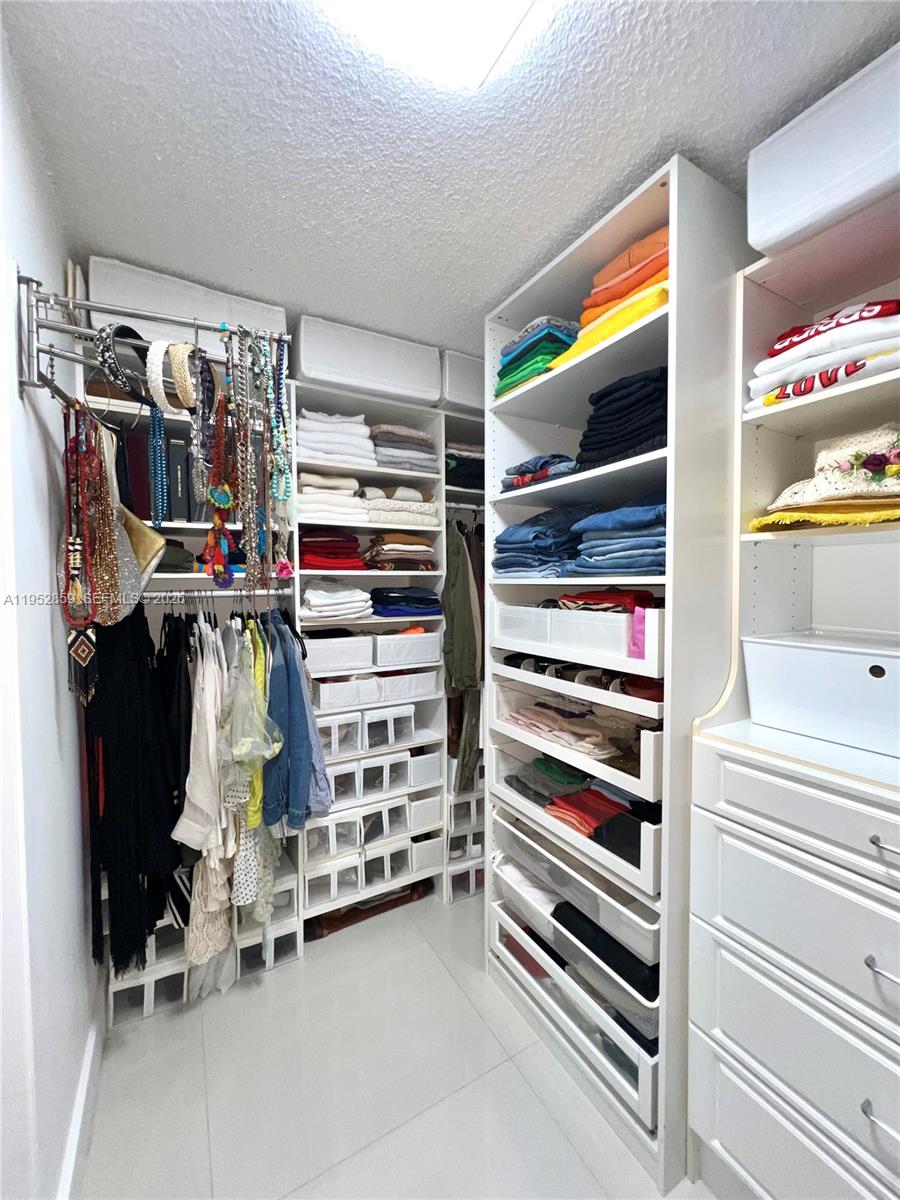 AQUASOL CONDO - Residential