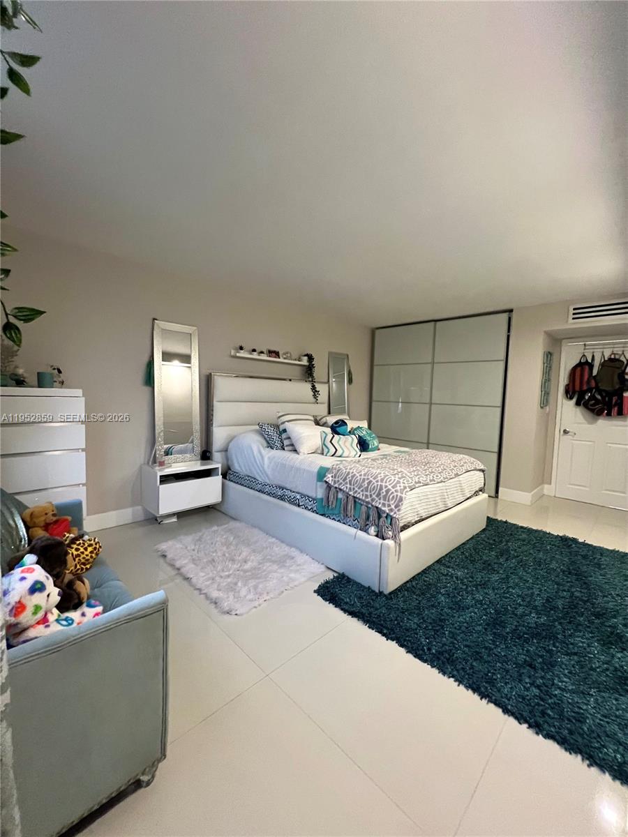 AQUASOL CONDO - Residential