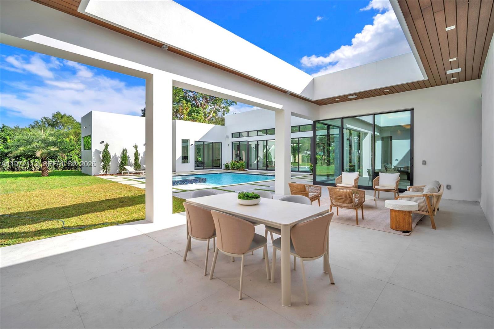 RANCH ESTATES 1ST ADDN - Residential