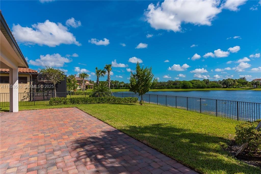 HERON BAY NORTH PLAT 4 - Residential