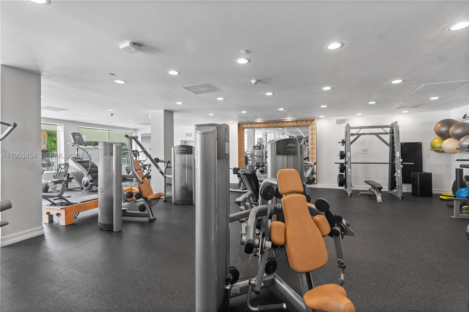 BRICKELL TOWNHOUSE CONDO - Residential