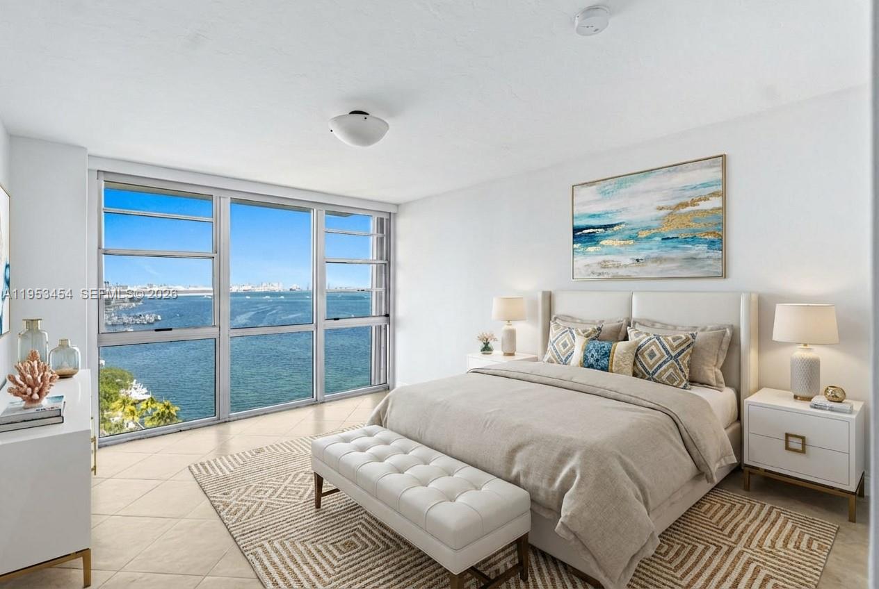 BRICKELL TOWNHOUSE CONDO - Residential