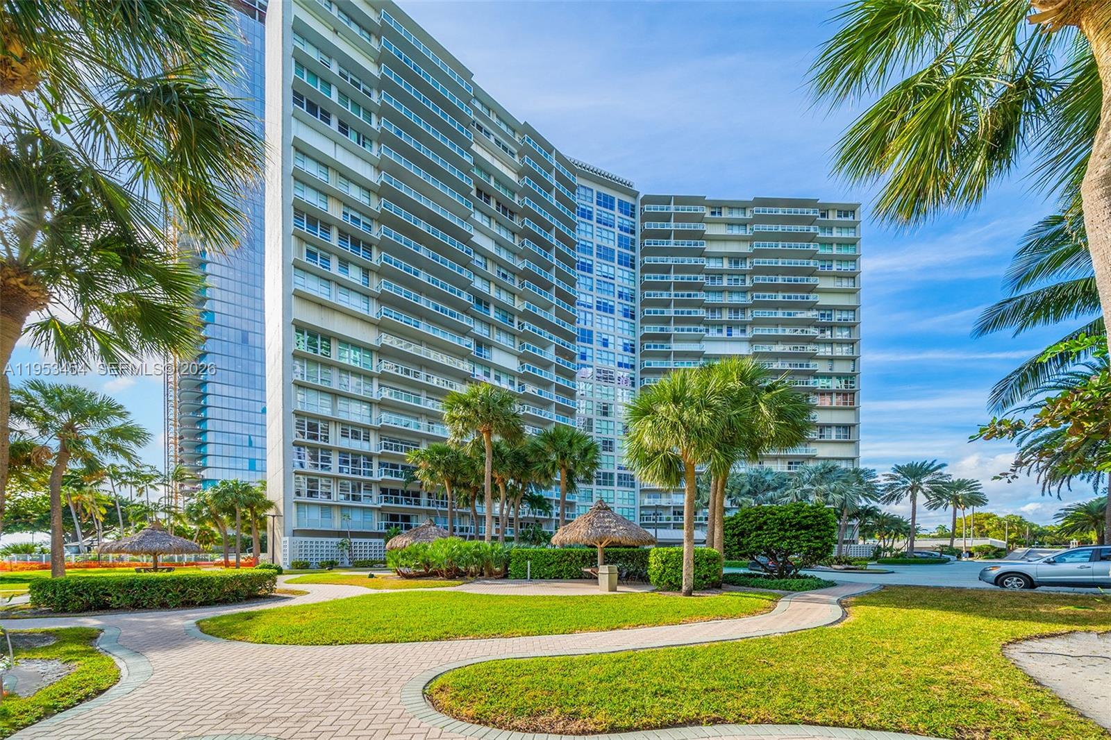 BRICKELL TOWNHOUSE CONDO - Residential