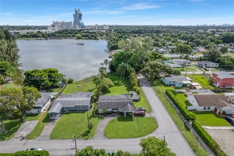 Photo of 5630 SW 55th Ave, Davie, FL 33314 (MLS # A12103867)