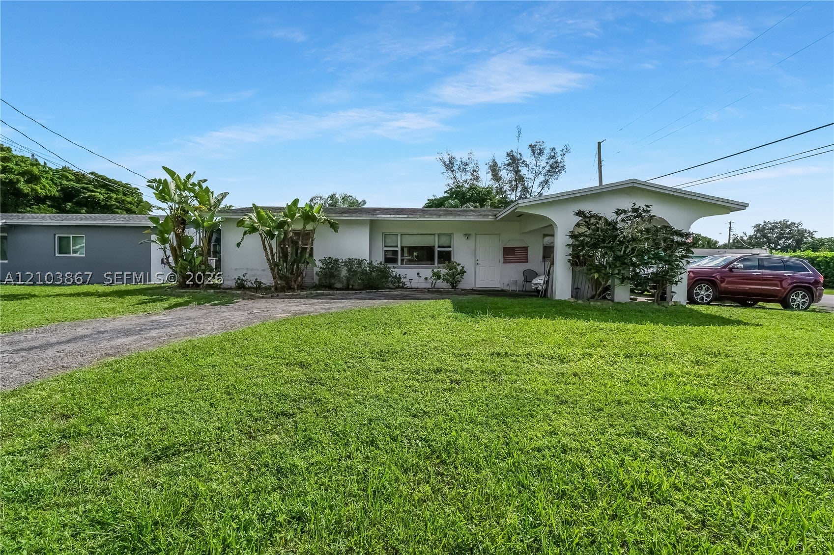 5630 SW 55th Ave