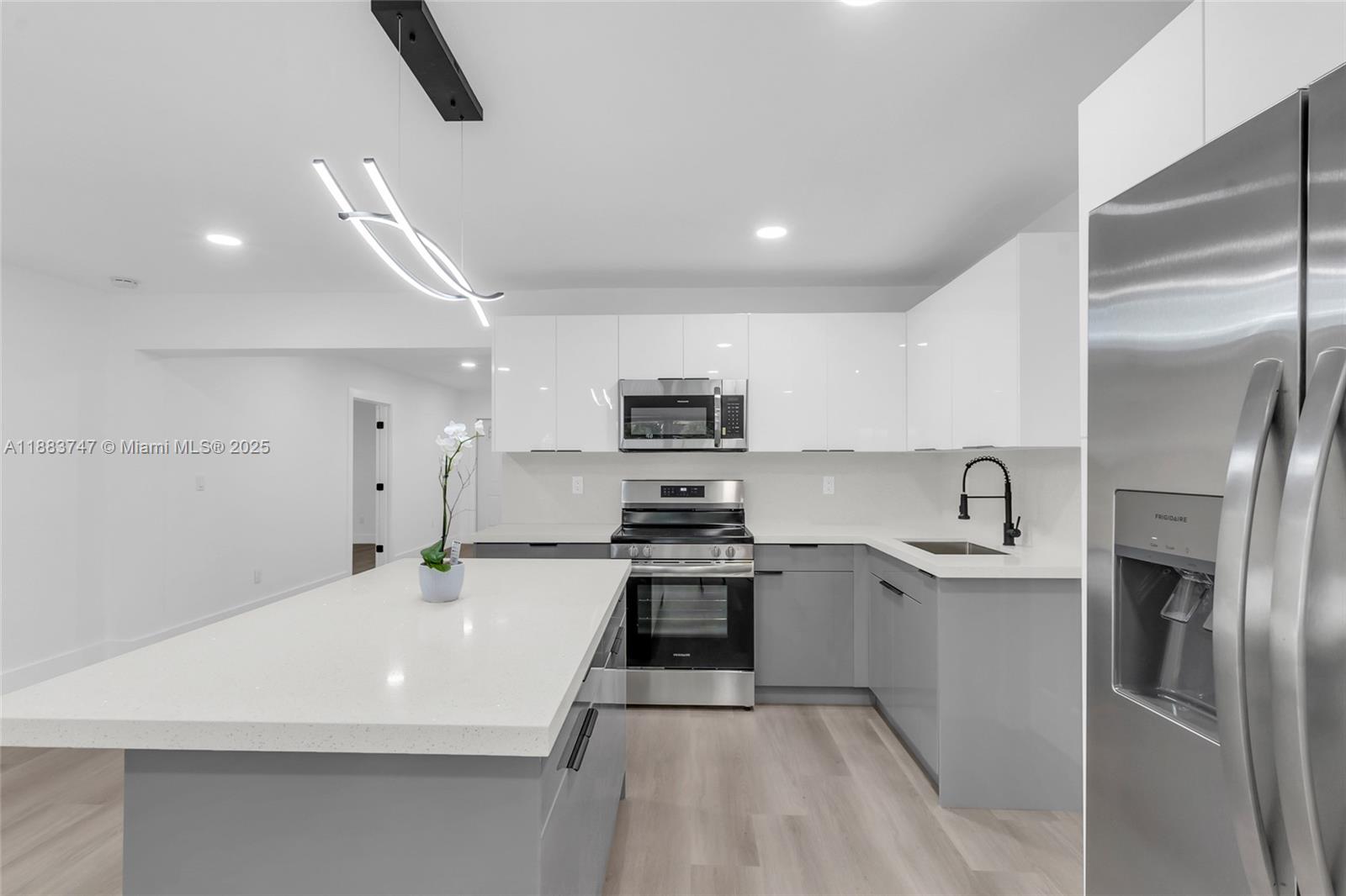 CAROL CITY 5TH ADDN - Residential