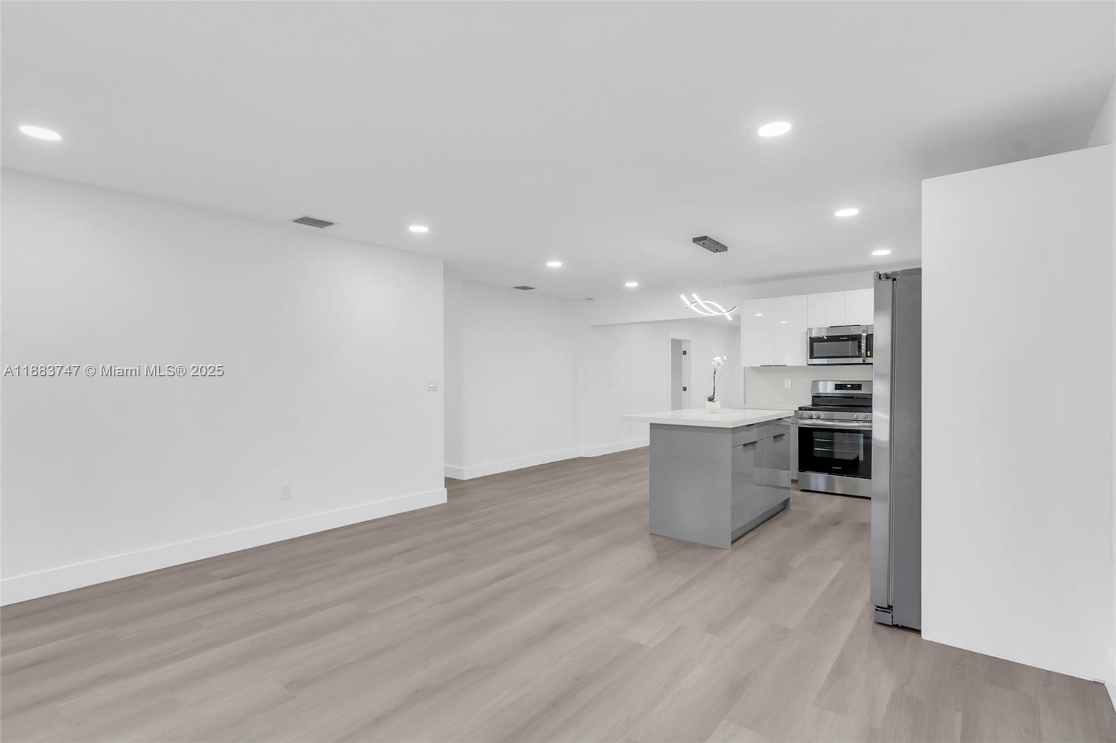 CAROL CITY 5TH ADDN - Residential