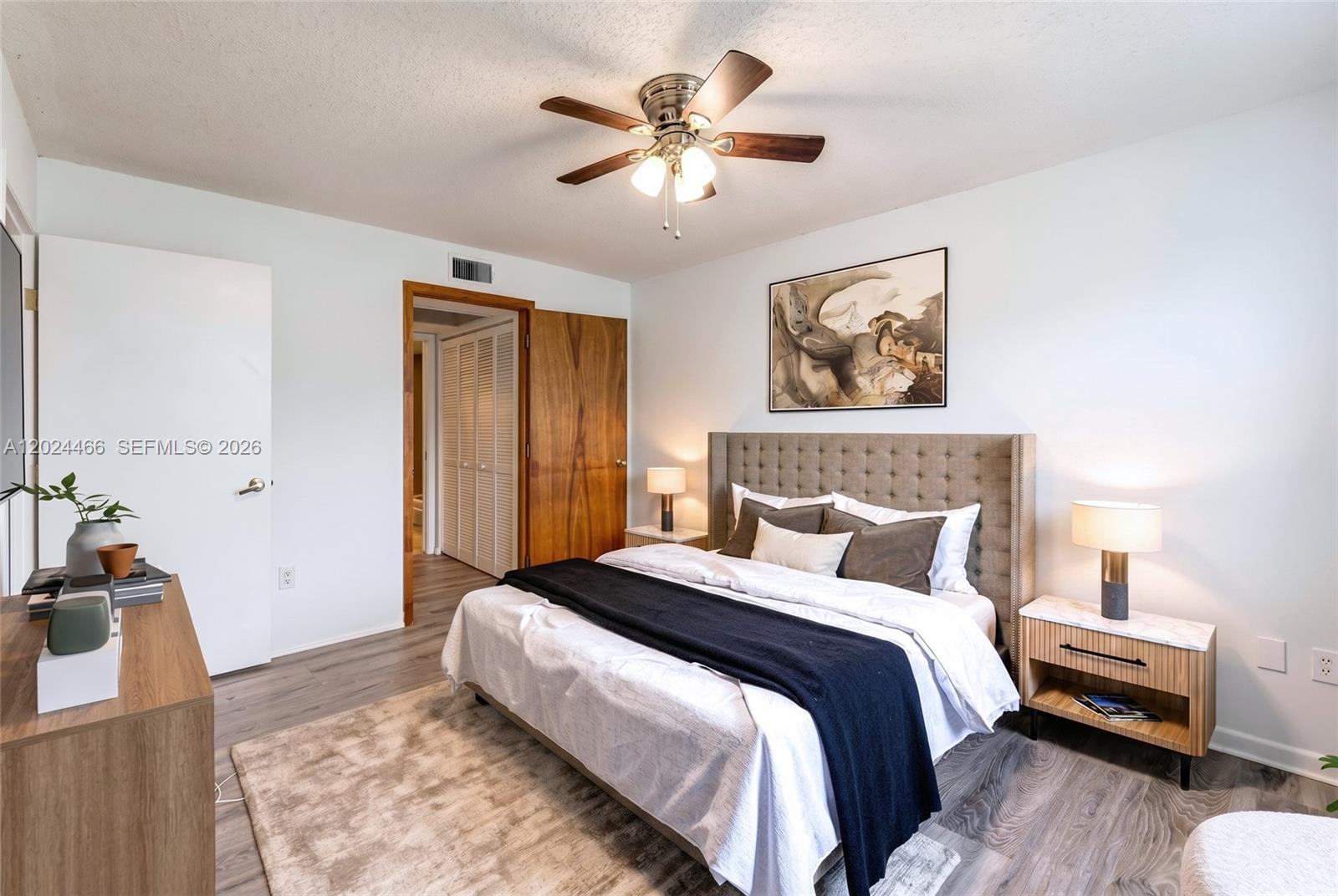 KEYS GATE CONDO NO ONE - Residential