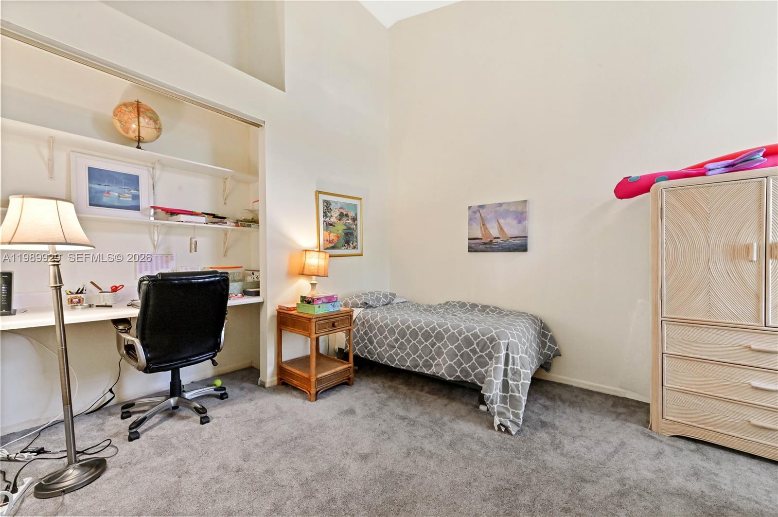 PGA RESORT COMMUNITY OF H - Residential Lease