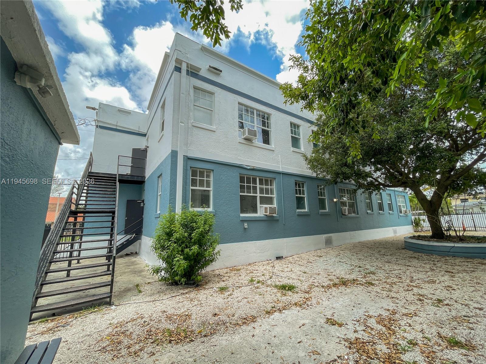 LIBERTY PK AMD PL 1ST ADD - Residential Income