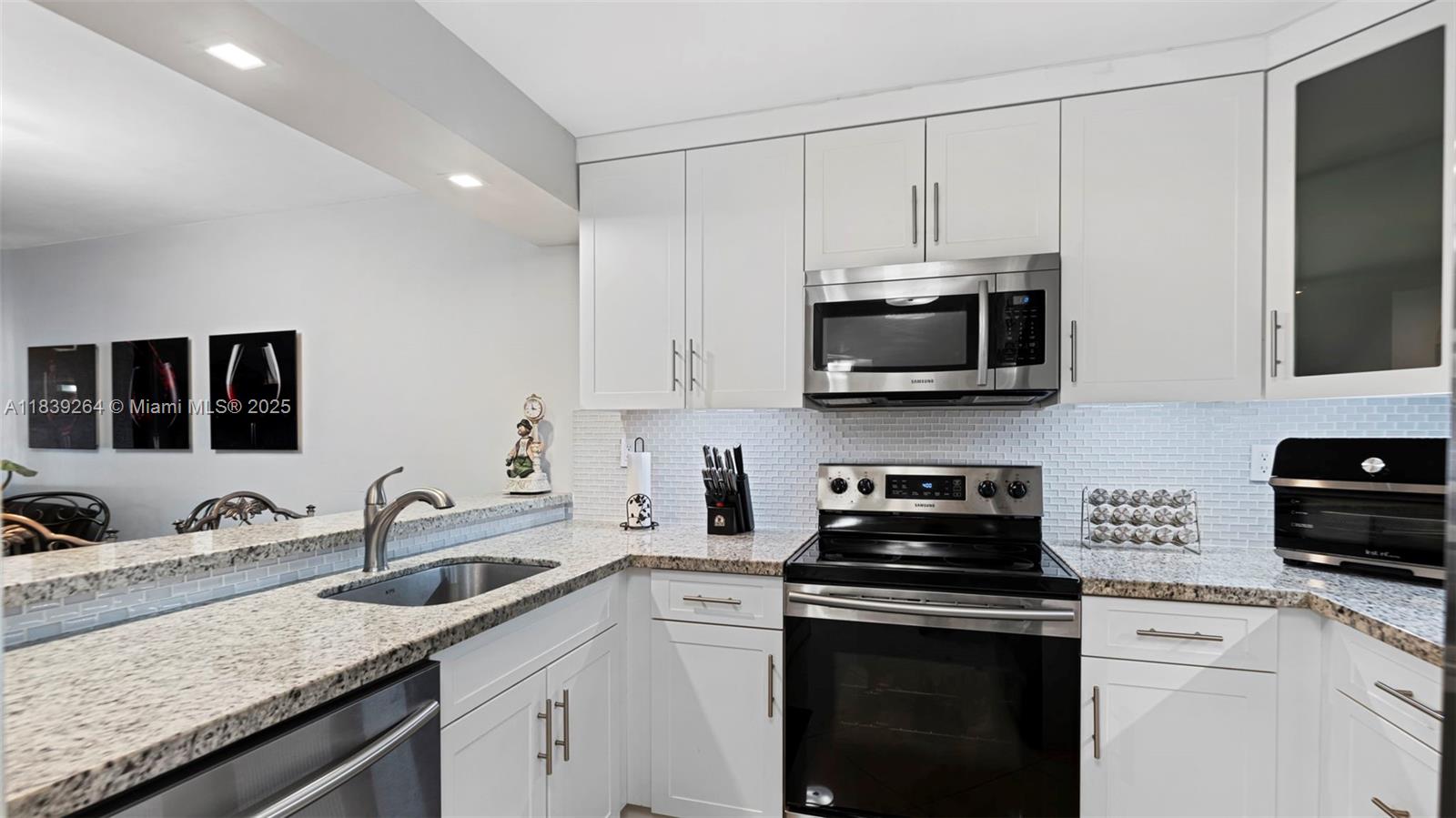 CELEBRATION POINT CONDO # - Residential