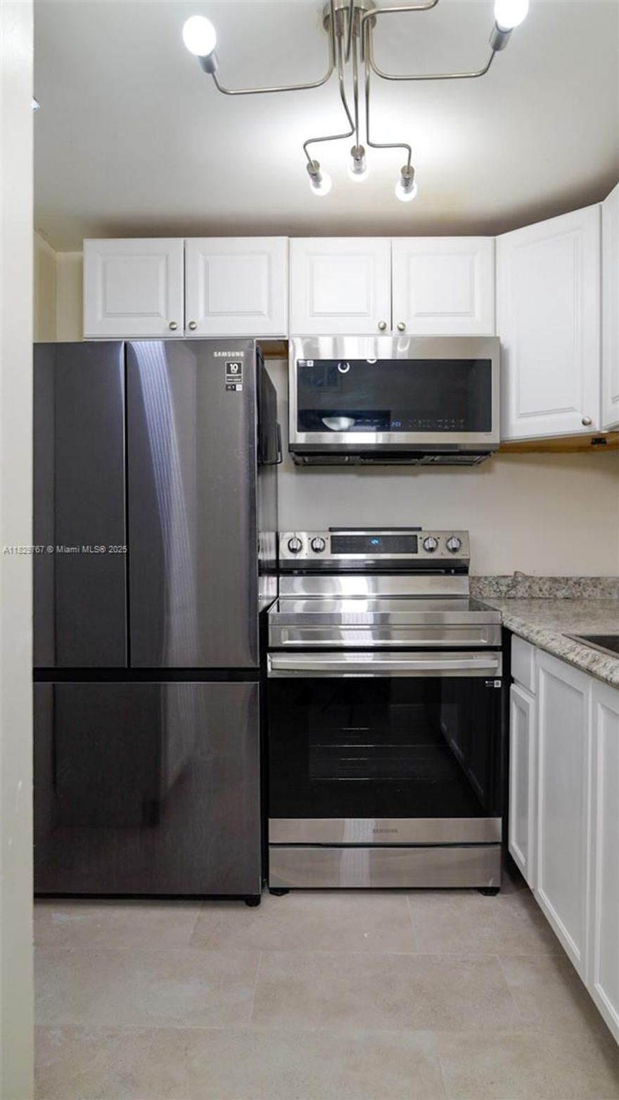 Charming, Spacious one bedroom - 1.5 bathroom unit , facing Oletta River State park. New appliances, freshly painted, walk in closet, screened balcony. ready to move in. Located Just minutes from Eastern shores, Sunny Isle Beach and within walking distance to shops, restaurants, Starbucks, Wind Dixie and VIP movie theaters. You will love to live at this location. 1 assigned parking space