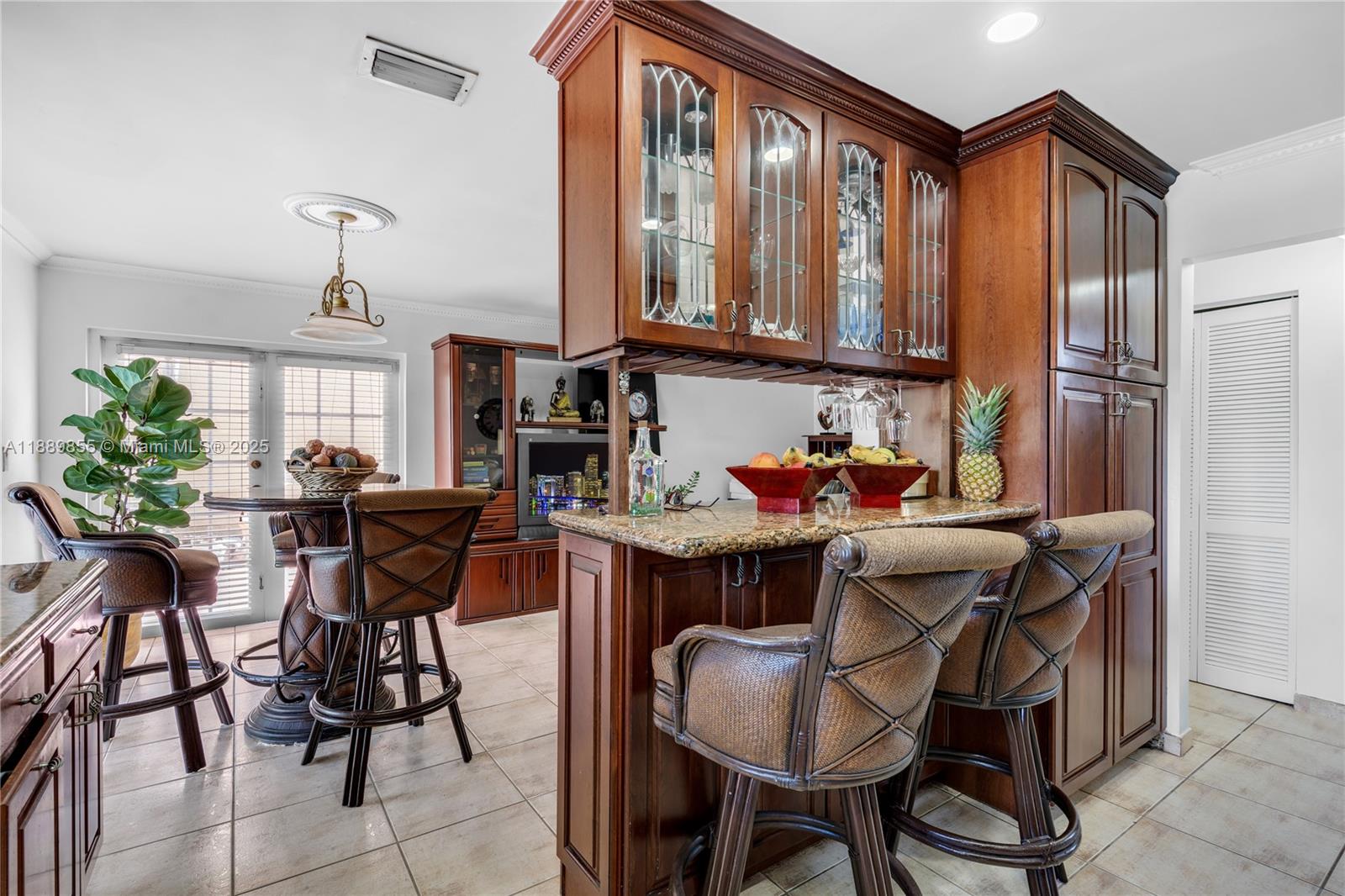 LAKESIDE AT THE HAMMOCKS - Residential