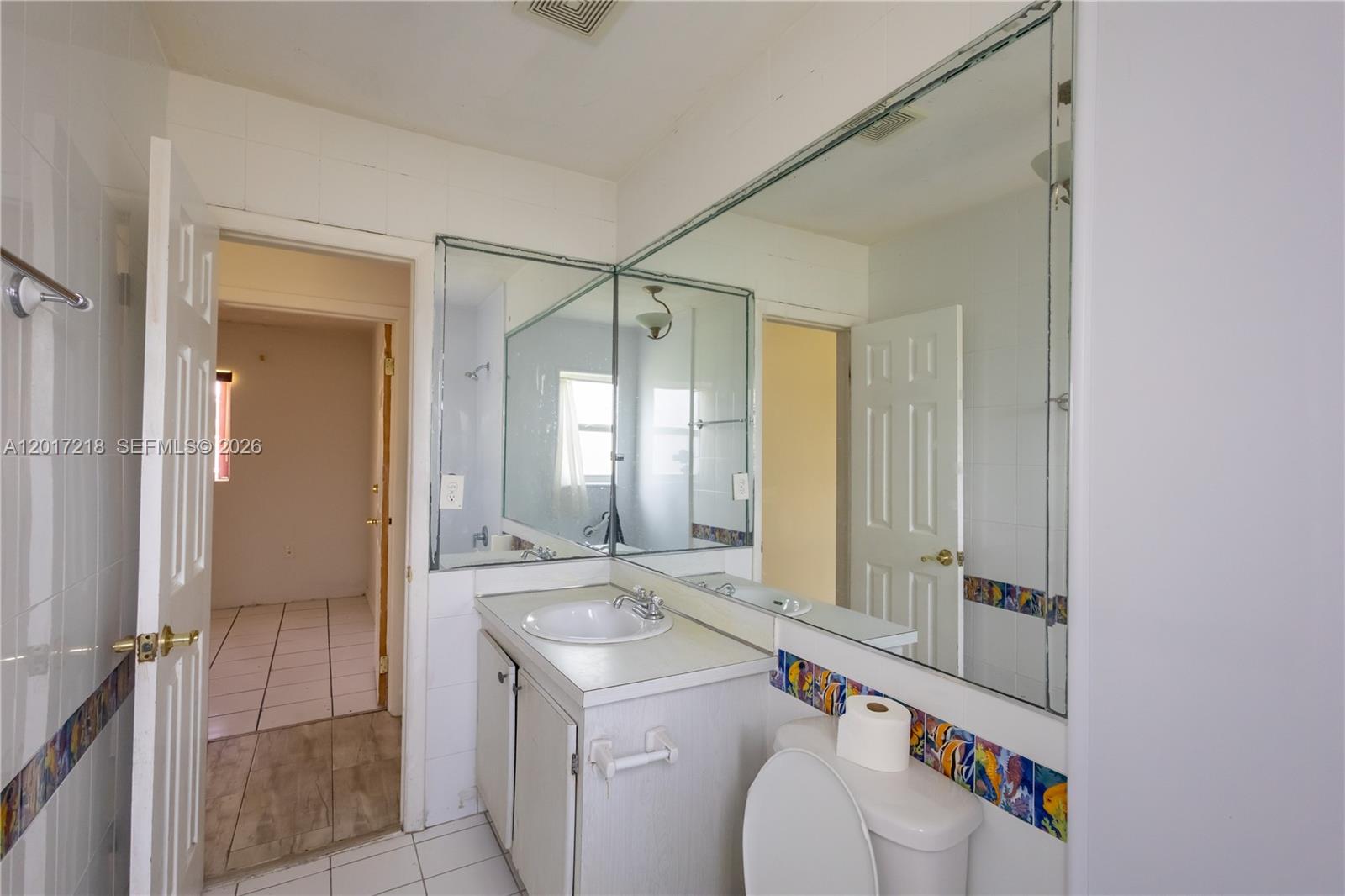 3RD ADDN TO STARLIGHT - Residential
