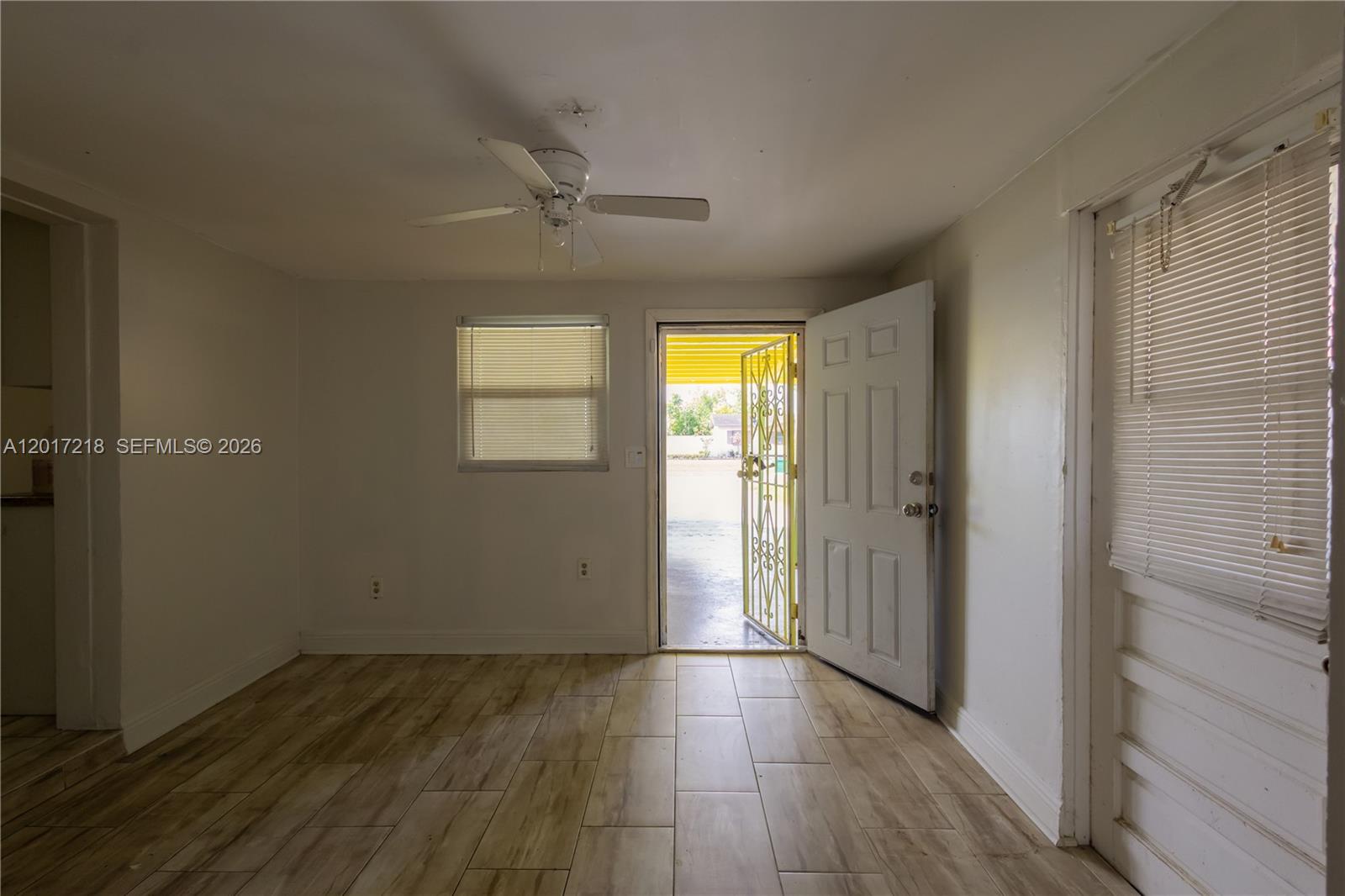 3RD ADDN TO STARLIGHT - Residential