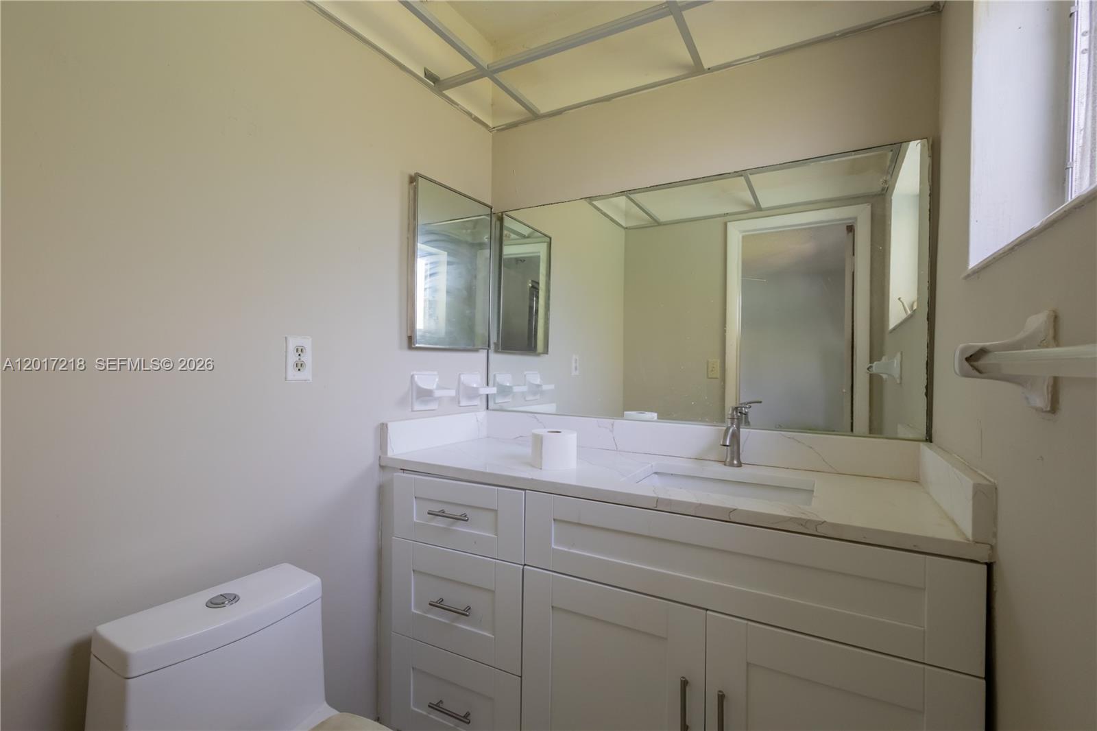 3RD ADDN TO STARLIGHT - Residential