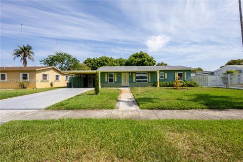 Photo of Miami Gardens, FL 33055 (MLS # A12017218)