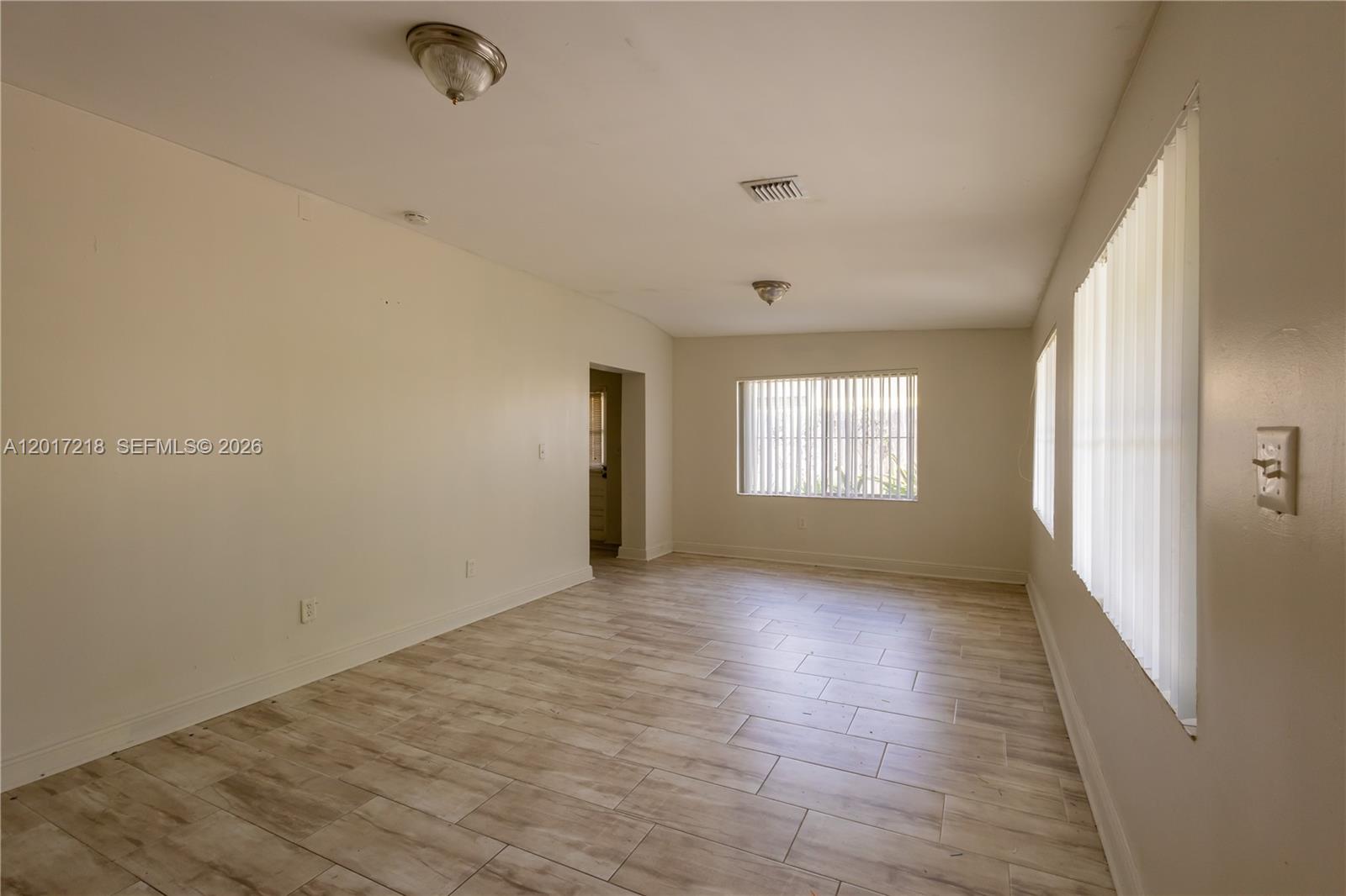 3RD ADDN TO STARLIGHT - Residential
