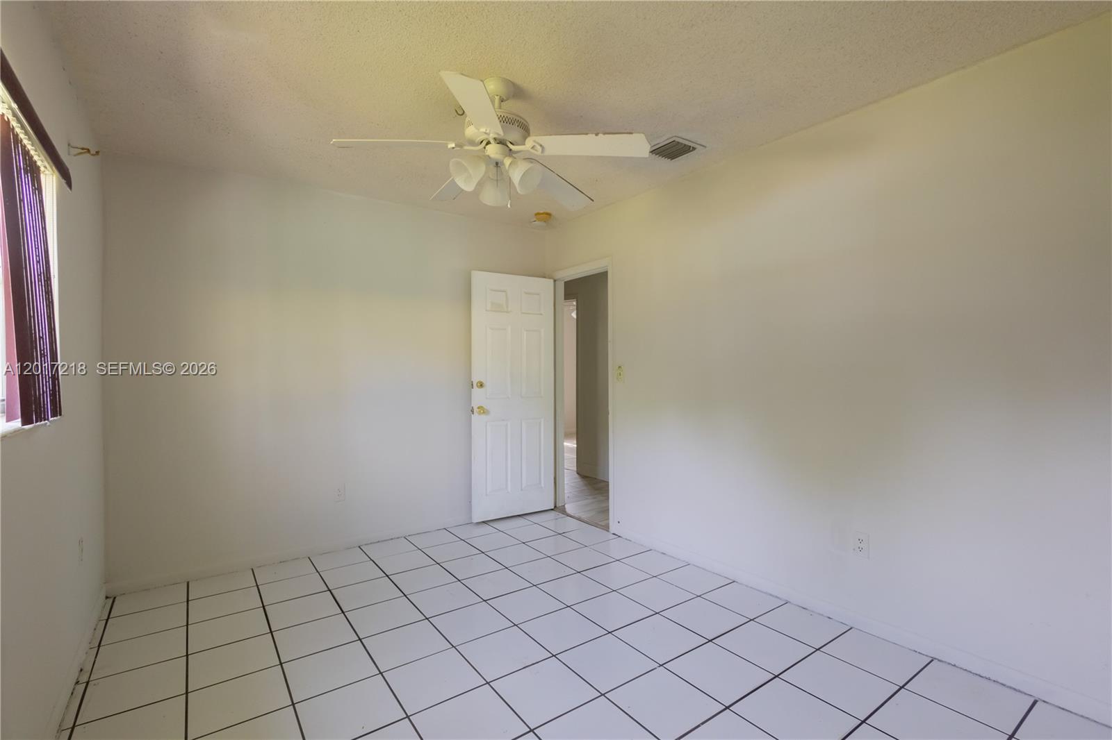 3RD ADDN TO STARLIGHT - Residential