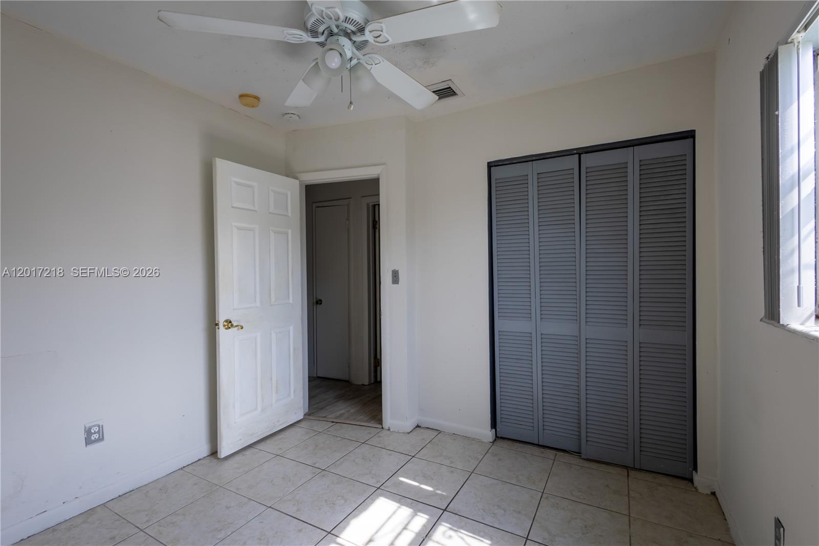 3RD ADDN TO STARLIGHT - Residential