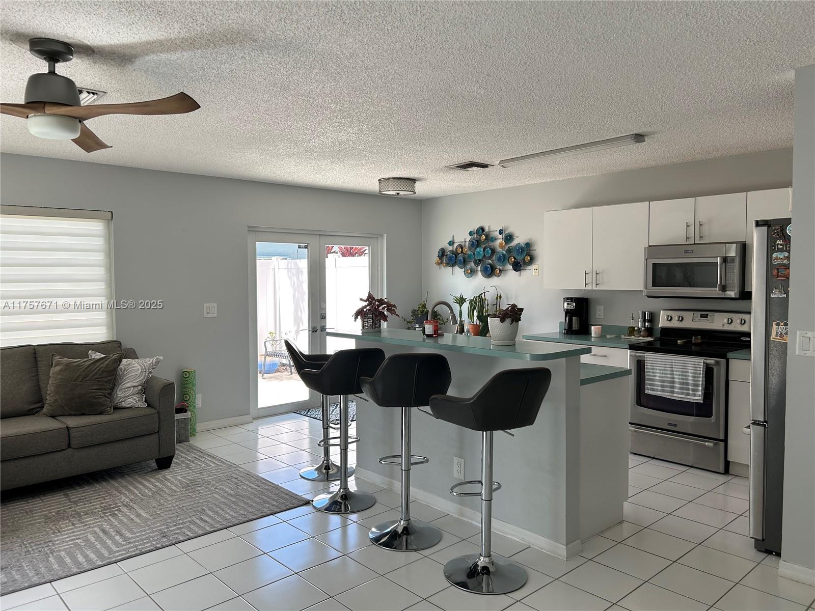 HILLSBORO COUNTRY CLUB - Residential